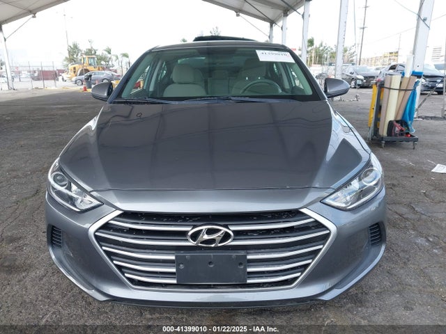 Hyundai ELANTRA SEL 2018 5NPD84LF2JH270840 Image 12