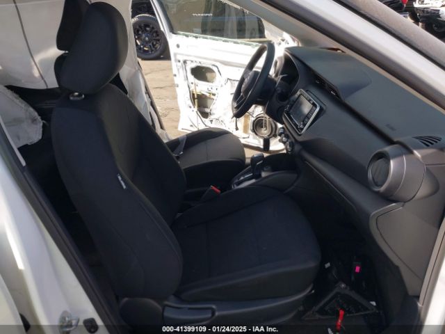 3N1CP5BVXPL566696 Nissan Kicks S Xtronic Cvt