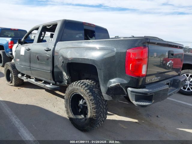 3GCUKSEC1JG590331 Chevrolet Silverado 1500 2lz