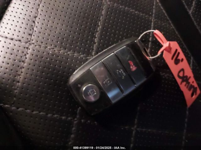 5XXGV4L28GG098644 KIA Optima Sxl Turbo