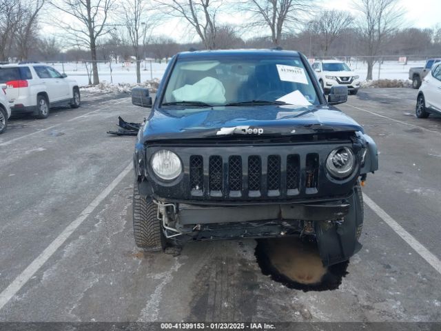 1C4NJRFBXED687701 Jeep Patriot Latitude