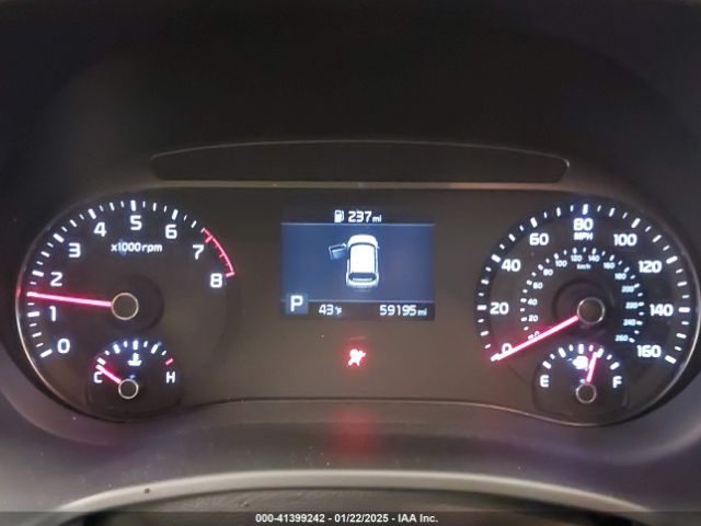 KNDJ23AU1L7043307 KIA Soul X-line