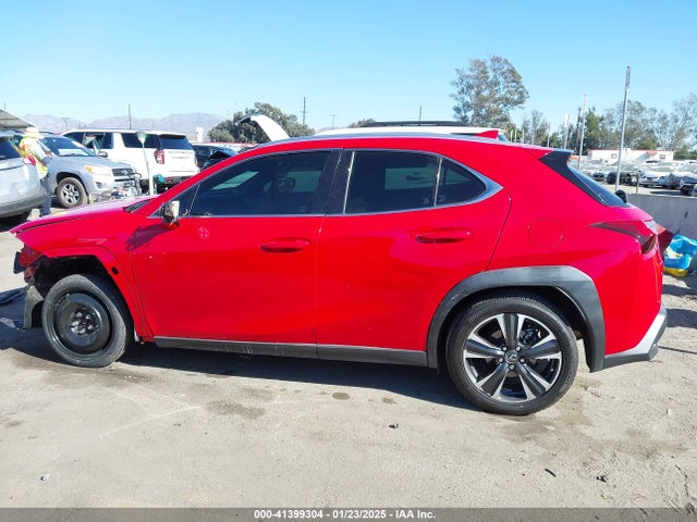 Lexus UX 200 2019 JTHY3JBH1K2006074 Image 14