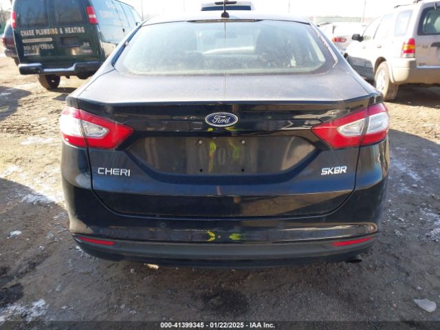 1FA6P0HD6G5119915 Ford FUSION SE