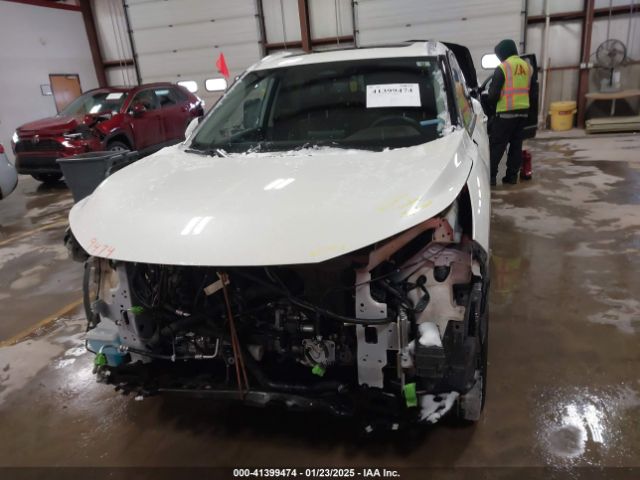 JN8AT3CB0MW230641 Nissan Rogue Sl Intelligent Awd