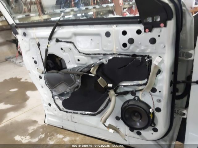 JN8AT3CB0MW230641 Nissan Rogue Sl Intelligent Awd