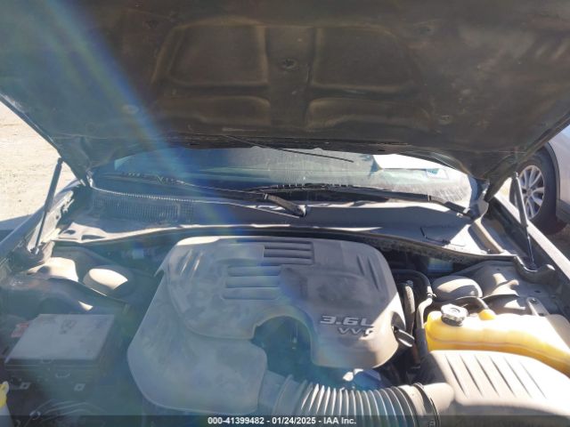2018 CHRYSLER 300 2C3CCAAG9JH275955 Photo 9