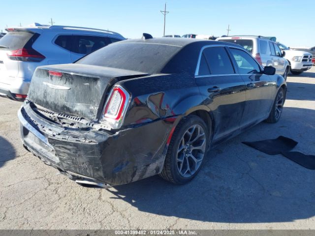 2018 CHRYSLER 300 2C3CCAAG9JH275955 Photo 3