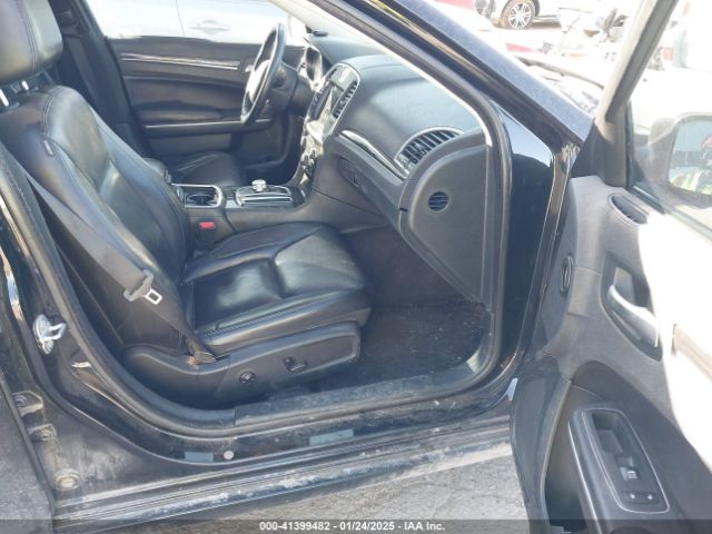 2018 CHRYSLER 300 2C3CCAAG9JH275955 Photo 4