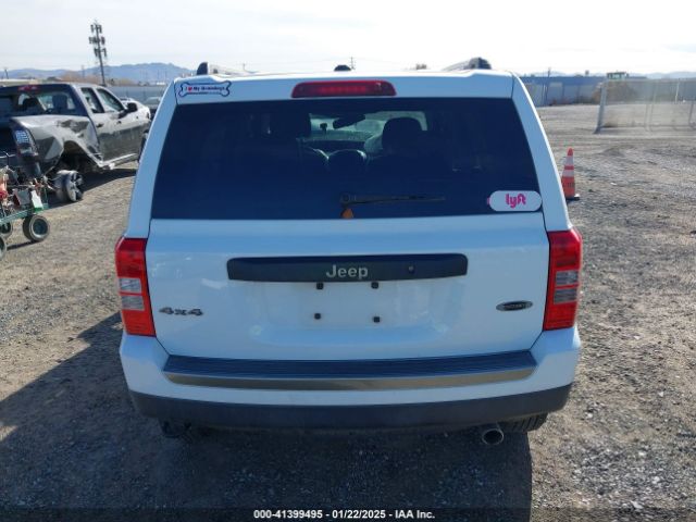 1C4NJRBBXHD170327 Jeep Patriot Sport Se 4x4