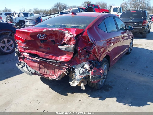 KMHD84LF6JU496526 Hyundai ELANTRA SEL