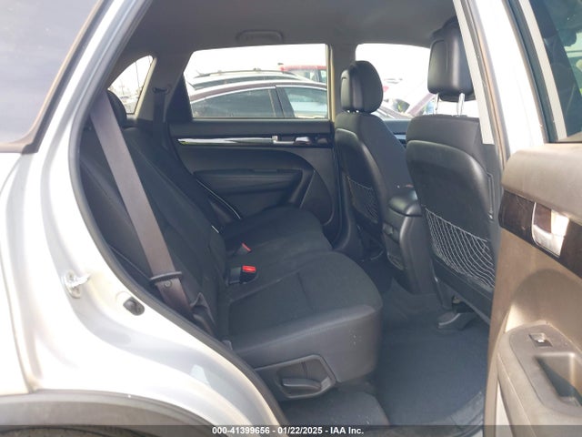 5XYKT3A69FG599701 KIA SORENTO LX