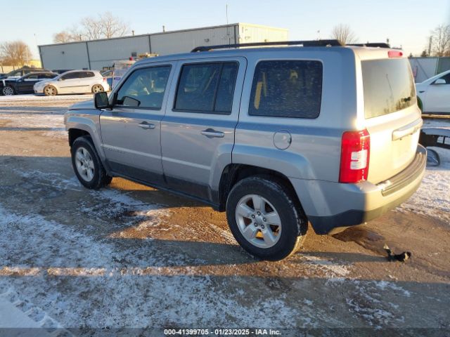 2016 JEEP PATRIOT 1C4NJPBAXGD682194 Photo 2