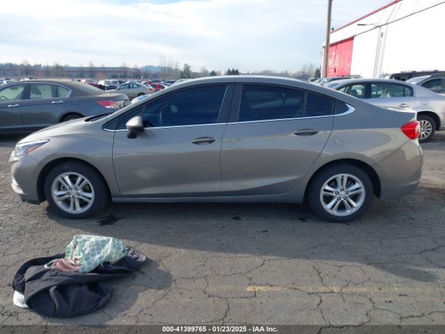 1G1BE5SM6H7148284 Chevrolet Cruze Lt Auto