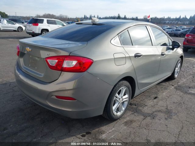 1G1BE5SM6H7148284 Chevrolet Cruze Lt Auto