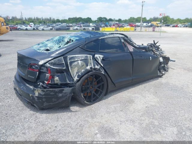 5YJSA1E63MF451438 Tesla Model S Plaid Tri Motor All-wheel Drive