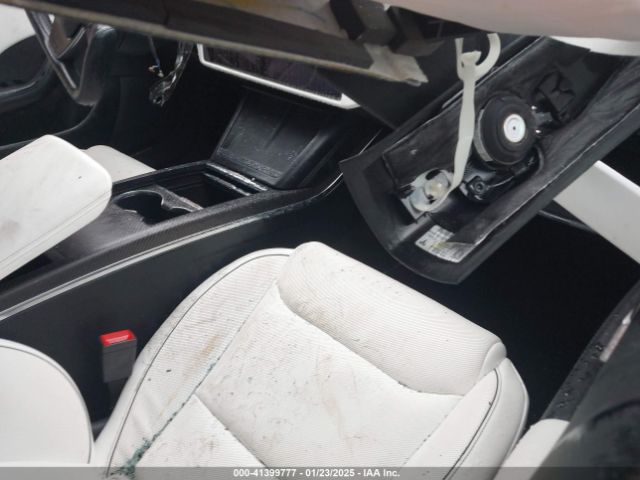 5YJSA1E63MF451438 Tesla Model S Plaid Tri Motor All-wheel Drive