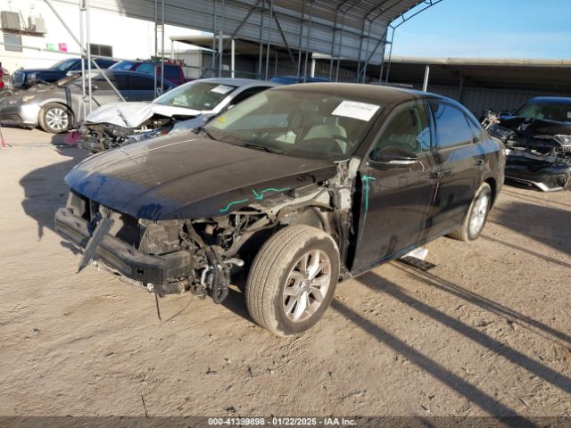 1VWAA7A3XJC024371 Volkswagen Passat 2.0t R-line/2.0t S
