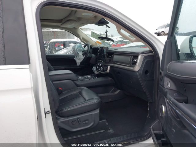 1FMJU1J87PEA64306 Ford Expedition Xlt