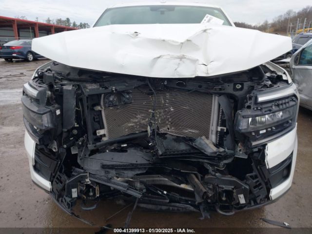1FMJU1J87PEA64306 Ford Expedition Xlt