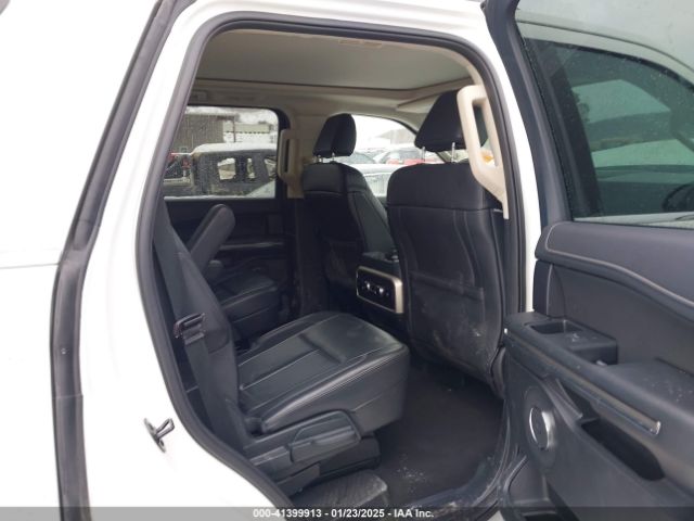 1FMJU1J87PEA64306 Ford Expedition Xlt