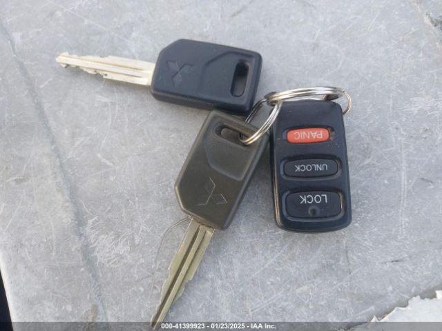 2000 MITSUBISHI MONTERO SPORT JA4LS31H0YP814188 Photo 10