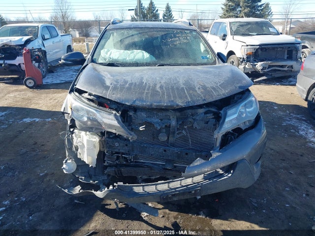 2T3YFREV8FW208898 Toyota Rav4 Limited