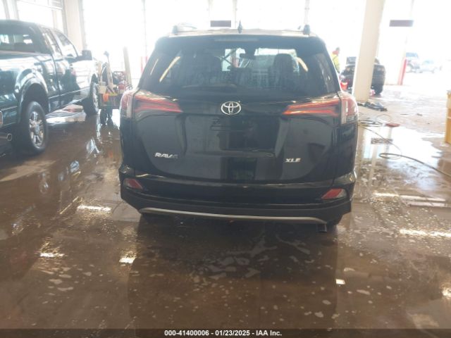 2T3WFREVXJW439060 Toyota Rav4 Adventure/xle