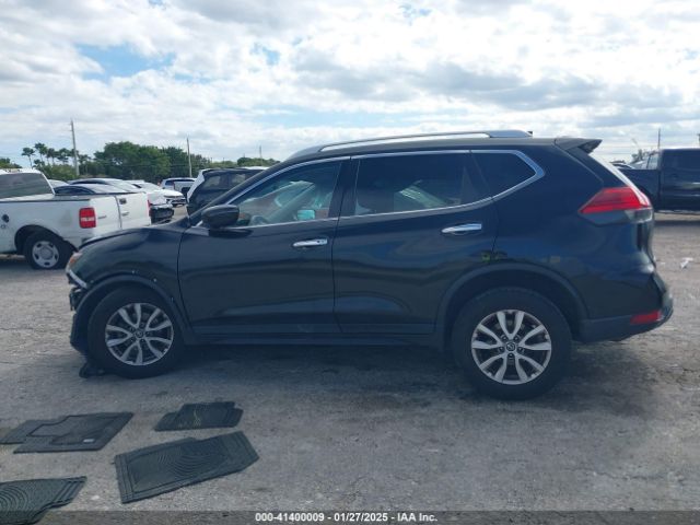 KNMAT2MV2HP534892 Nissan ROGUE SV