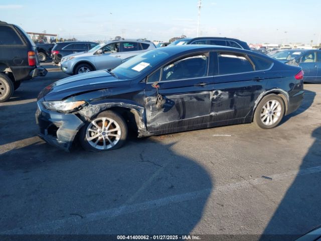 3FA6P0HD2LR199334 Ford FUSION SE