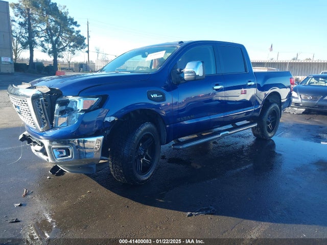 1N6AA1E56HN526155 Nissan Titan Sl