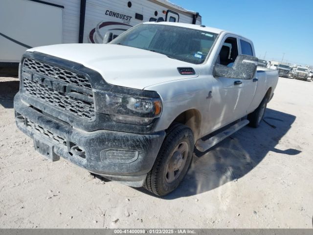 3C6UR5HLXRG157747 RAM 2500 Tradesman  4x4 8' Box