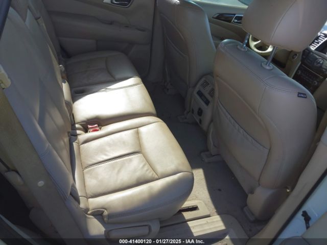 5N1AR2MMXEC730230 Nissan Pathfinder Sl