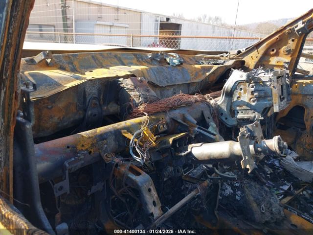 1N6BA1F35HN517383 Nissan Titan Xd Sv Diesel