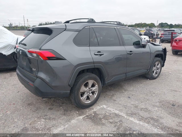 Toyota Rav4 Xle 2022 2T3W1RFV3NC209767 Image 4