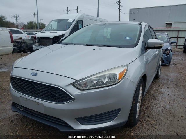 Ford FOCUS SE 2016 1FADP3K29GL219907 Image 6