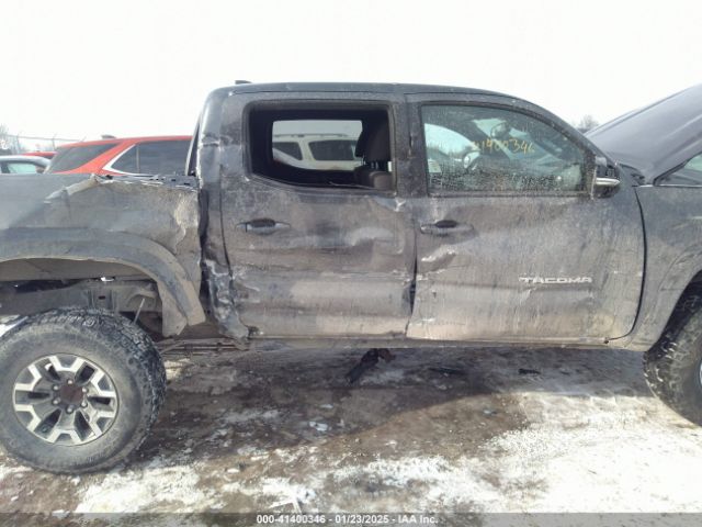3TMCZ5AN3JM179921 Toyota Tacoma Trd Off Road