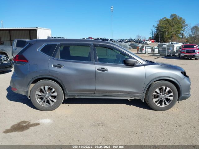 5N1AT2MT9JC770656 Nissan ROGUE S