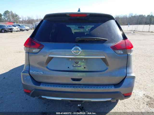 5N1AT2MT9JC770656 Nissan ROGUE S