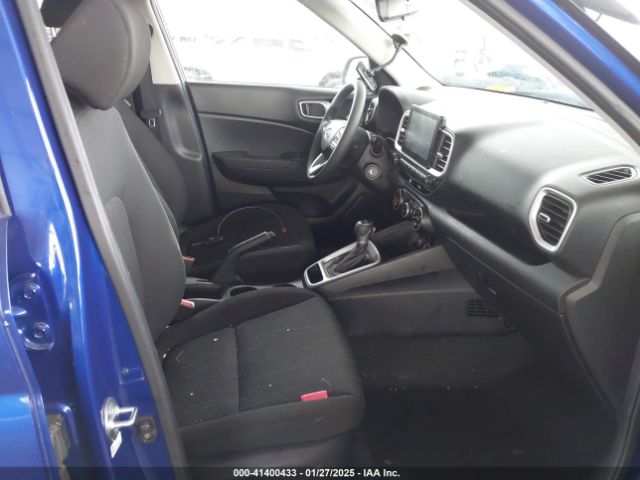 2022 HYUNDAI VENUE KMHRB8A30NU134088 Photo 4