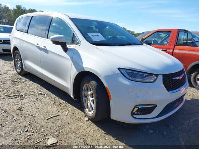 Chrysler Pacifica Touring L 2023 2C4RC1BG9PR557276 Image 13
