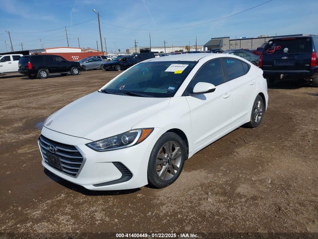 Hyundai ELANTRA SEL 2018 5NPD84LF4JH391093 Image 2