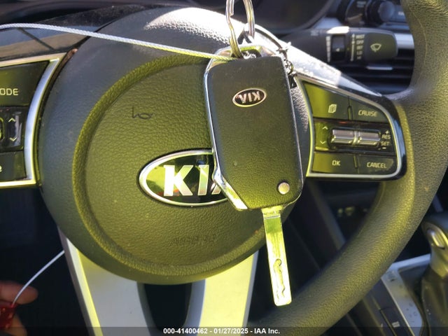 3KPF24AD1LE242126 KIA Forte Lxs