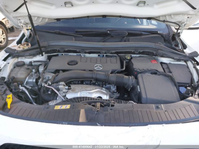 W1N4N4GB5NJ415391 Mercedes-Benz GLA 250