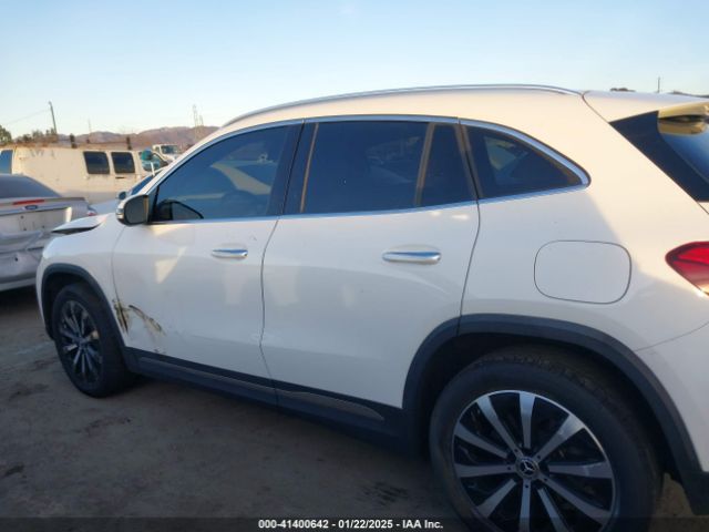 W1N4N4GB5NJ415391 Mercedes-Benz GLA 250