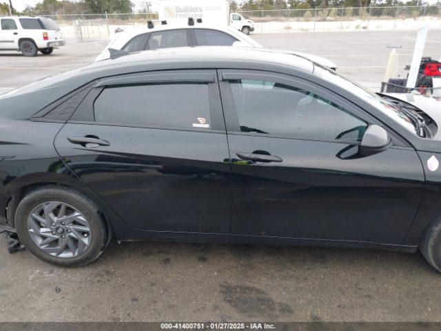 KMHLM4DGXRU789937 Hyundai ELANTRA SEL