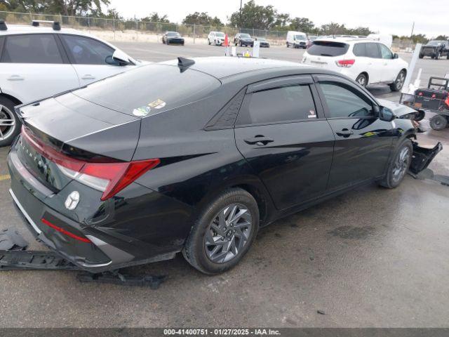 KMHLM4DGXRU789937 Hyundai ELANTRA SEL