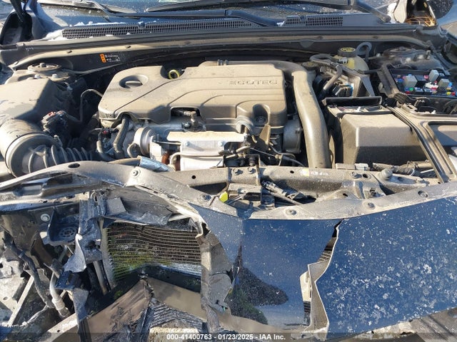 1G1ZD5ST9NF175909 Chevrolet Malibu Fwd Lt