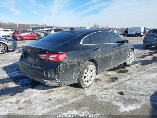 1G1ZD5ST9NF175909 Chevrolet Malibu Fwd Lt