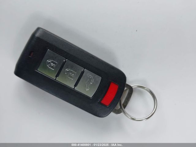 2020 MITSUBISHI OUTLANDER JA4JZ4AX8LZ013487 Photo 10